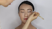 Modern Oriental Bridal Makeup - Highlight with color 1  on the brow bone
