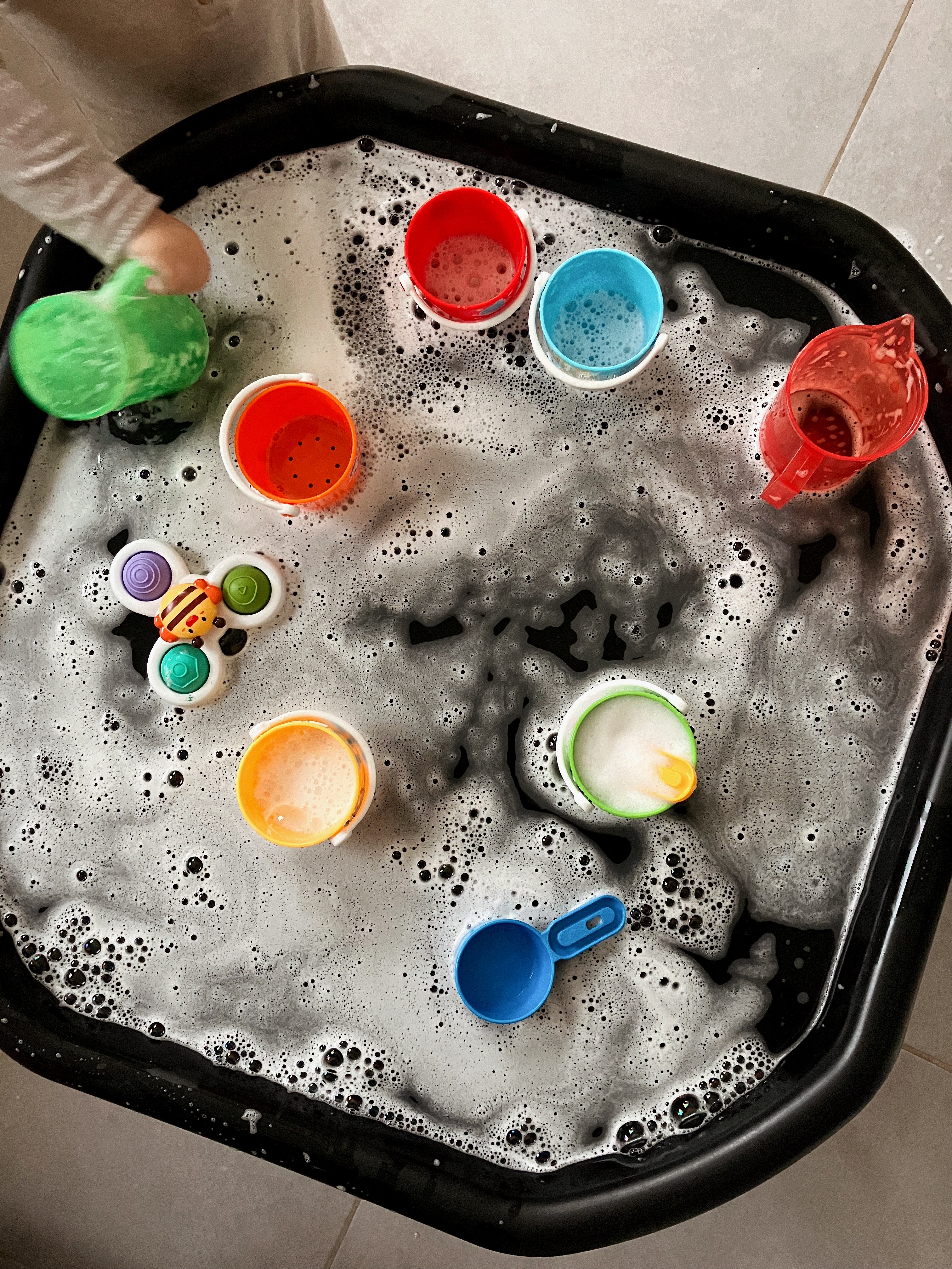 Easy Tuff Tray Ideas For Sensory Play