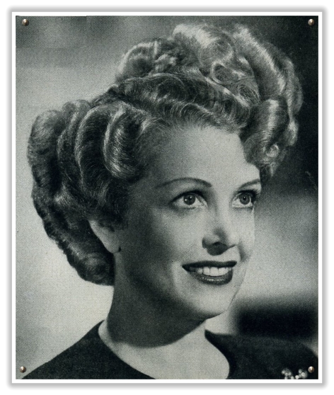 vintage hair brushed out pin curls a la 1940s
