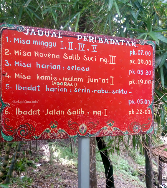 Kompleks Peziarahan Salib Suci Gunung Sempu; Jadwal peribadatan ©JelajahSuwanto