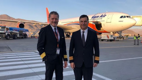 Vasileios Vasileiou y Michael Poulikakos trabajaban como pilotos para la compañía aérea afgana Kam Air.