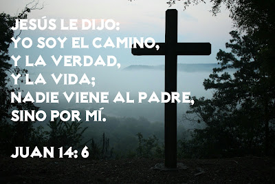 Imagen de una cruz con texto biblico