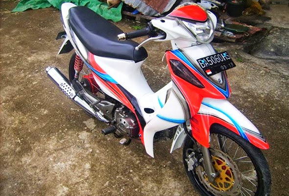 Modifikasi Motor  Suzuki  Smash  Velg  Jari Jari Koleksi 