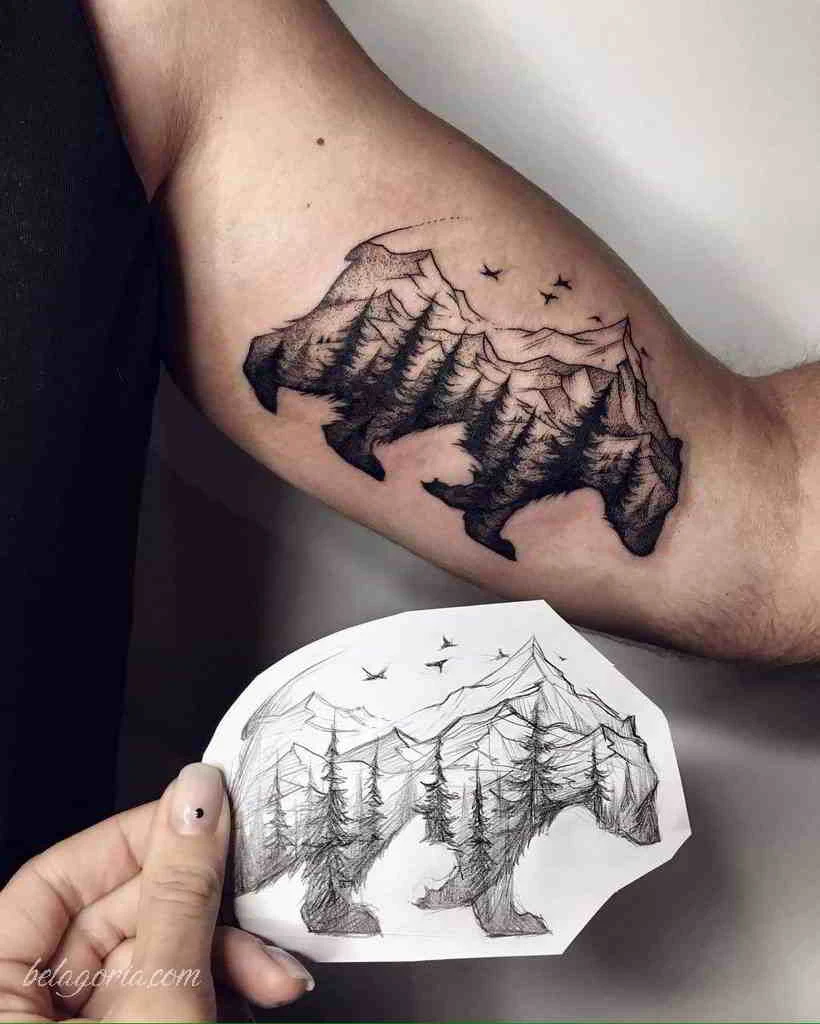 foto con tatuaje de bosque espectaculare