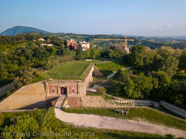 Forte Altavilla — Accès, plateforme & rampe d'artillerie