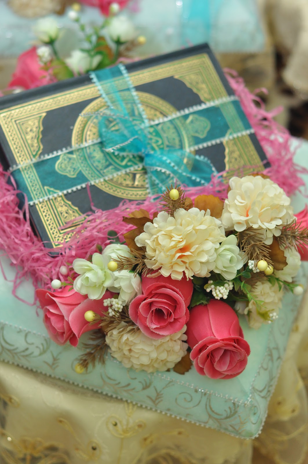 Bunga September: Gubahan Hantaran Tunang (DIY)