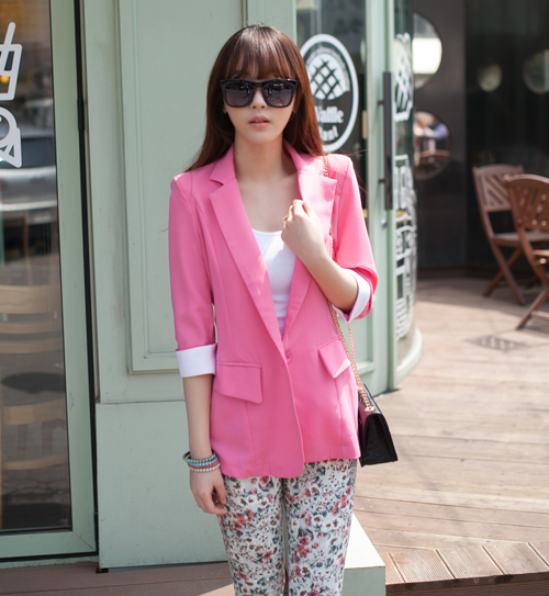 Single-Buttoned Blazer with 3/4 Sleeves