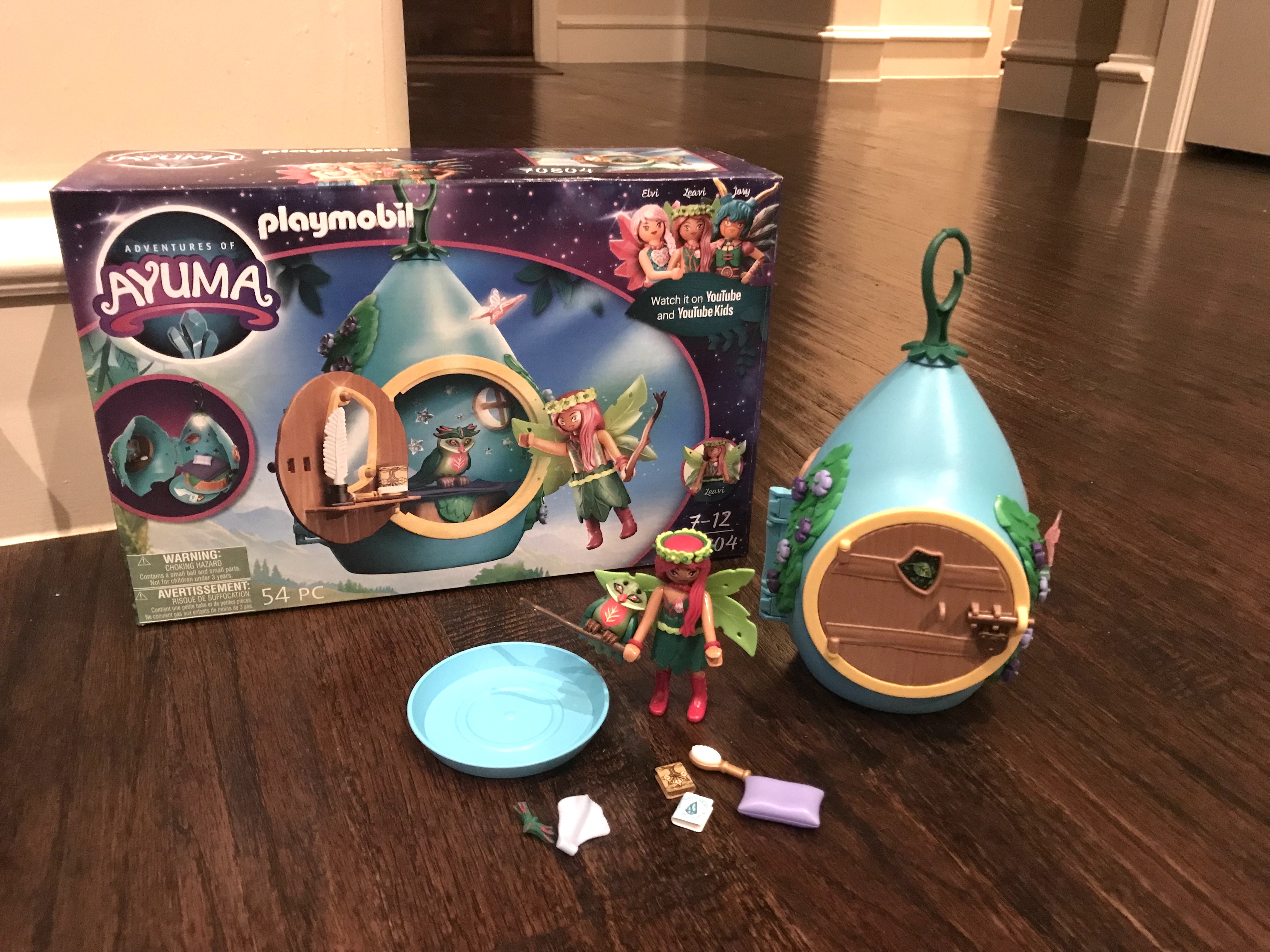 Dallas Mom Blog and Fort Worth Mom Blogger: Trendy Mom Reviews: DIY Fairy  Door Craft + a Fantastical New Play Set from PLAYMOBIL (The Best Fairy  Themed Birthday Gifts and Craft)