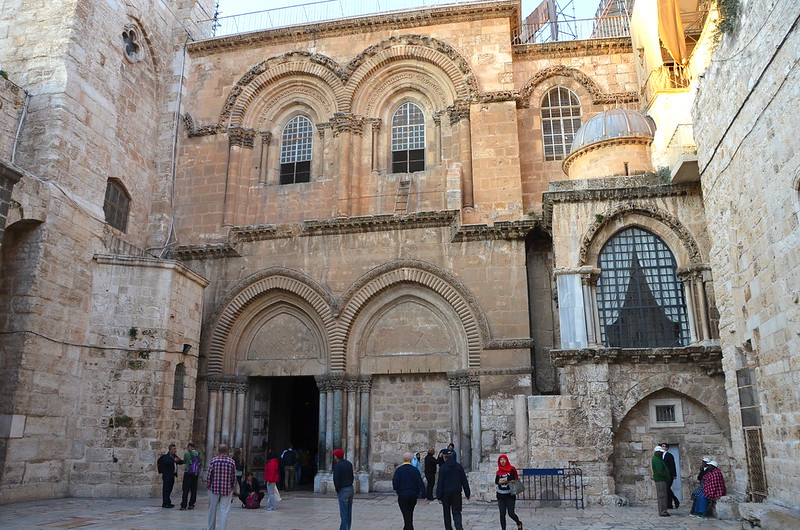 statu qou immovable ladder of jerusalem