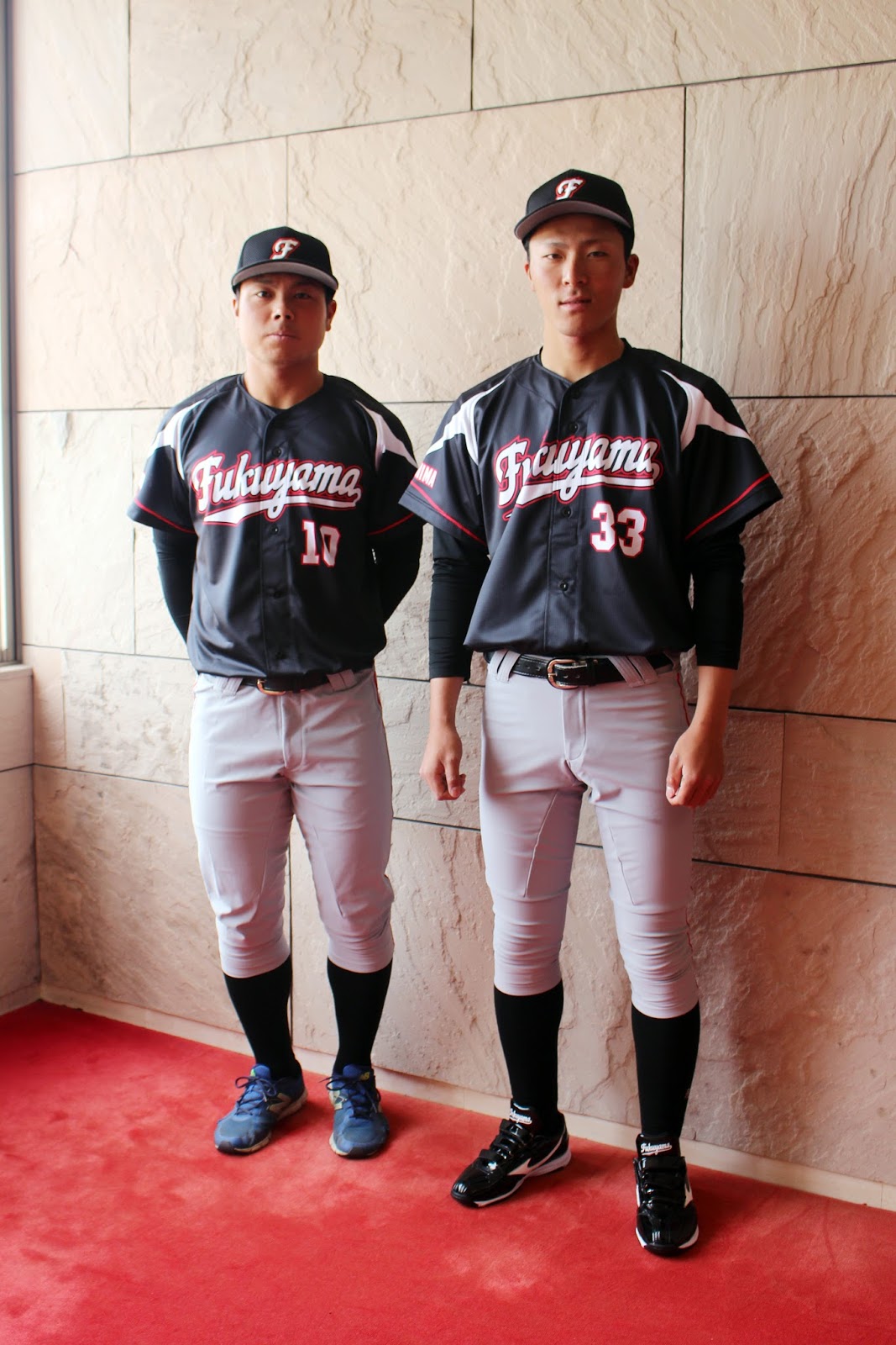 福山大学 学長室ブログ 学友会硬式野球部が新ユニフォームを初披露 春季リーグ戦も開幕