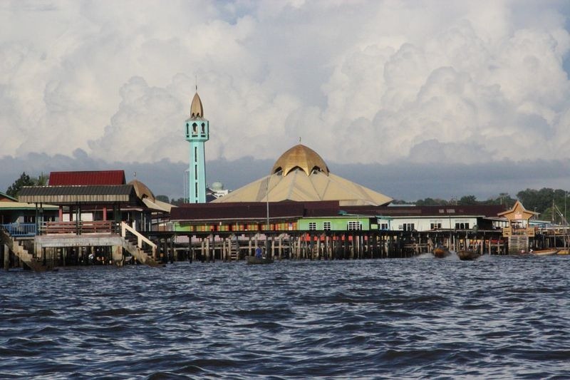 kampong-ayer-6