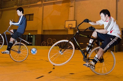  Cycle Soccer