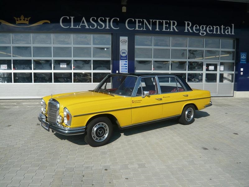 Mercedes-Benz W 109 300 SEL 6.3 Thurn und Taxis gelb