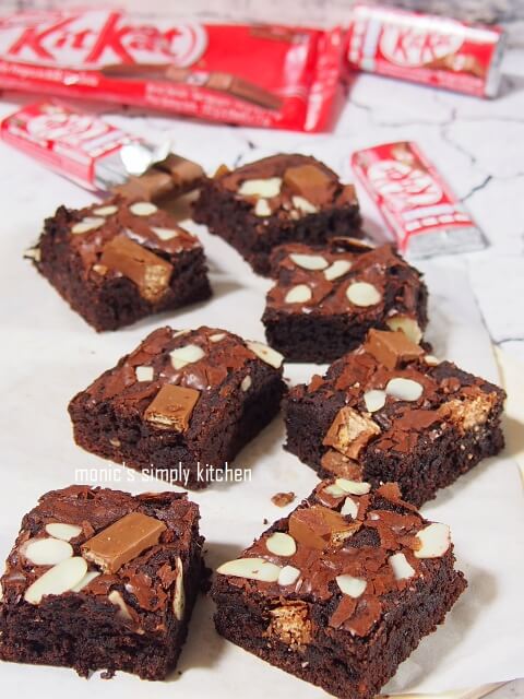  Chewy  Kitkat Brownies  Monic s Simply Kitchen