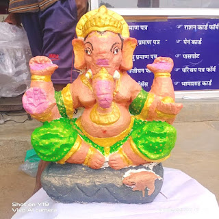 Karan made Ganesh Ji Statues