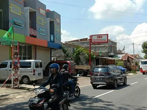 bisnis minimarket di Magelang