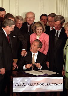 Bush signs the tax increase of 2001