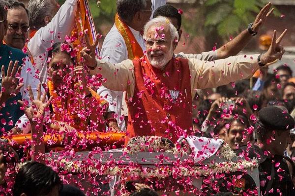 Kyun Narendra modi agle 10 saal tak pm rahenge in hindi 