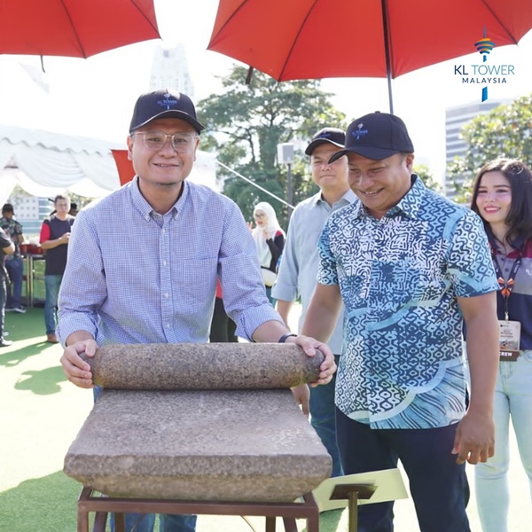 Festival Nasi Kandaq ‘Surr! In The Sky di Menara KL Dapat Sambutan Hangat