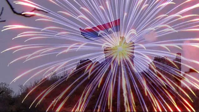Срби из Звечана спектакуларним ватрометом дочекали православну Нову годину (ВИДЕО) (ВИДЕО)