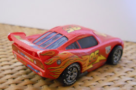 maqueta coche miniatura de personaje de Cars Rayo McQueen