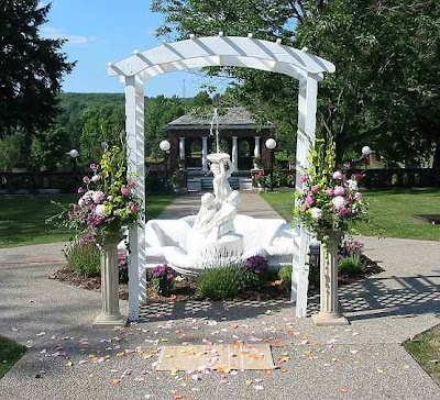 Outdoor Wedding Decorations