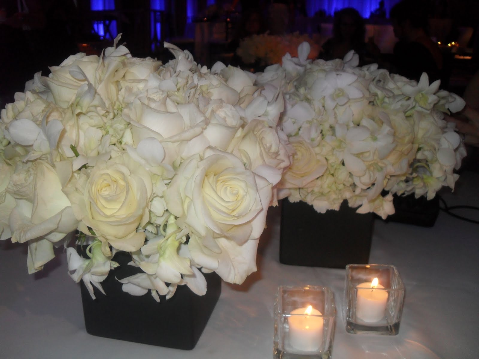 black and white centerpieces