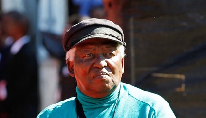 Morreu o fotógrafo sul-africano Peter Magubane, cronista da violência do apartheid