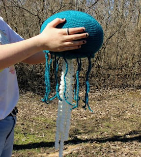 giant cuddle sized crochet jellyfish pattern