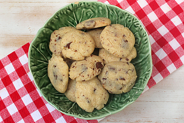 cookies de chocolate feitas em minuto e meio