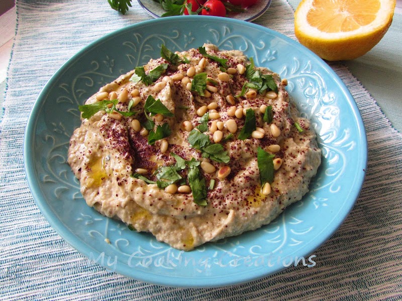 Баба Гануш - вкусна разядка с патладжан *  Babaganoush - crema di melanzane mediorientale  