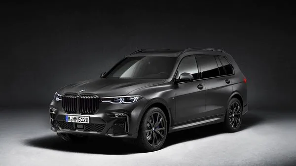 BMW X7 Dark Shadow revealed, only 500 to be sold globally