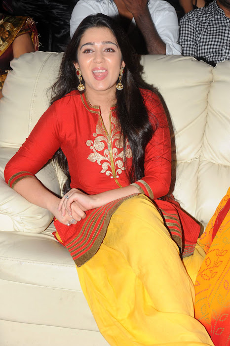 charmi @ srimanarayana platinum disc actress pics