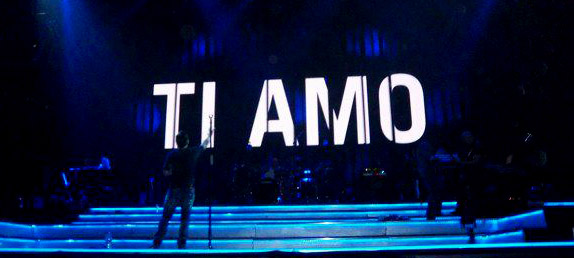 Foto do show de Tiziano ferro, enviada à pagina oficial do cantor no Facebook por fã