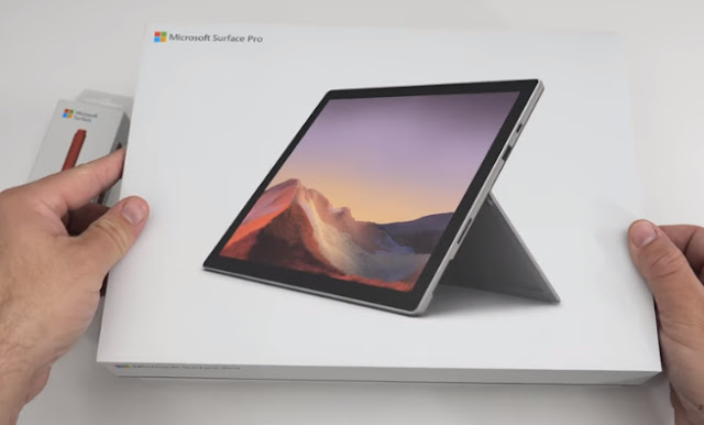 Unboxing, Setup and First Look - Surface Pro 7