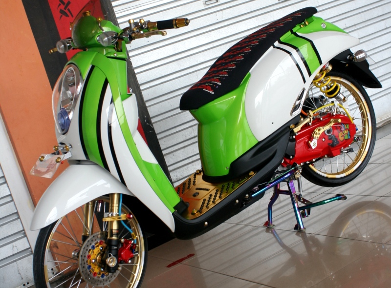 Foto Modifikasi Motor Yamaha Fino Velg  Jari  Jari  Terbaru 2019