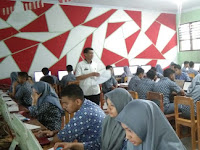 SISWA MAN 1 MAKASSAR IKUTI UAMBN DENGAN TERTIB 