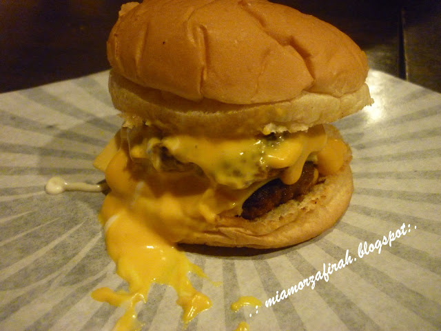 Rockstarz Burger, jjcm, tempat makan best, penang foods, foods, makan sedap, burger best, burger sedap,