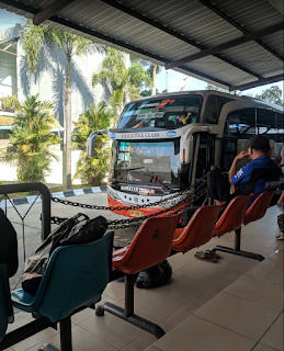 BUS SOLO JAKARTA