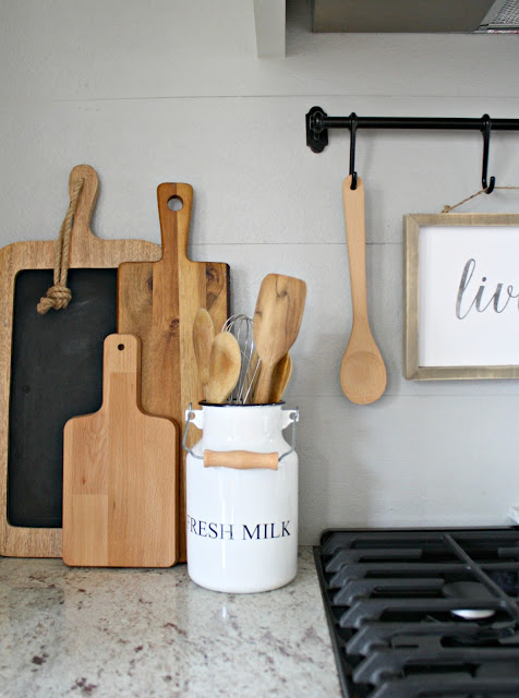 Cute ways to organize in the kitchen 