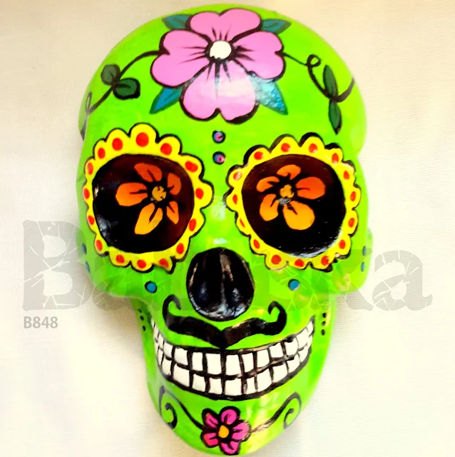 Calavera colgante Babuska