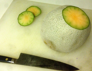 Cut the top and bottom off mellon