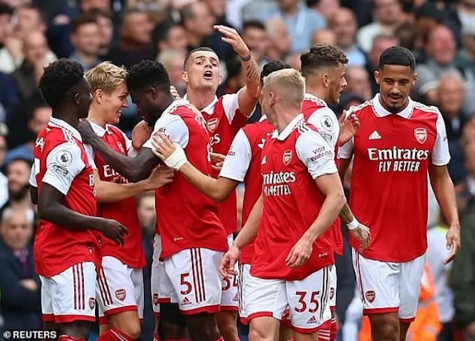 Arsenal fans love how Xhaka made his teammates huddle as he gave instructions