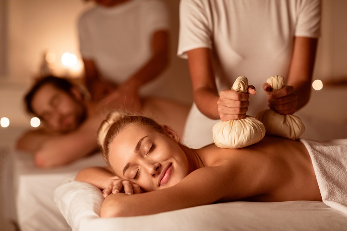 Top Massage Techniques for Business Travelers to Help Manage Stress