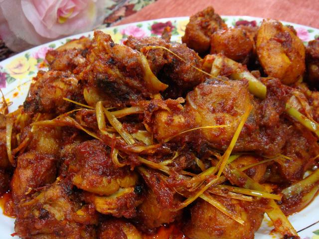 Hari-hari terindah: cerita malam tadik- Ayam masak serai