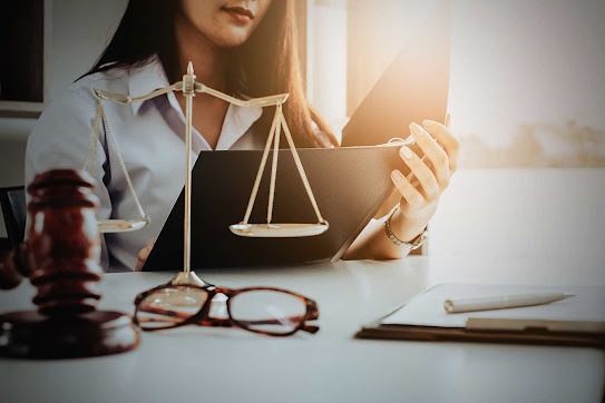 Linda Lu Solicitor