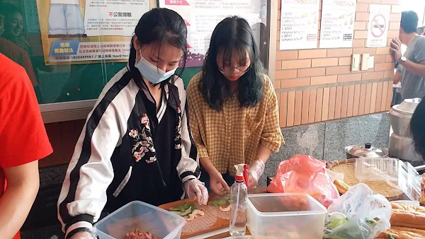 明道大學辦異國文化交流 越南生用庶民小吃交朋友