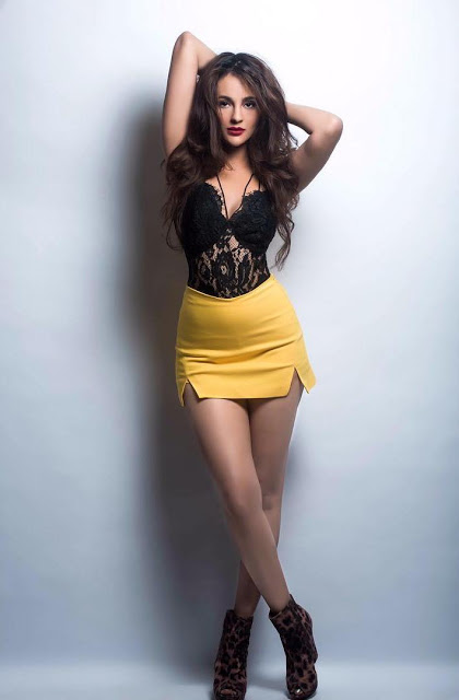 Seerat Kapoor Height and Weight and Body Measurements