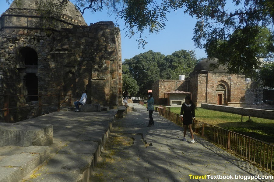 Hauz Khas Complex