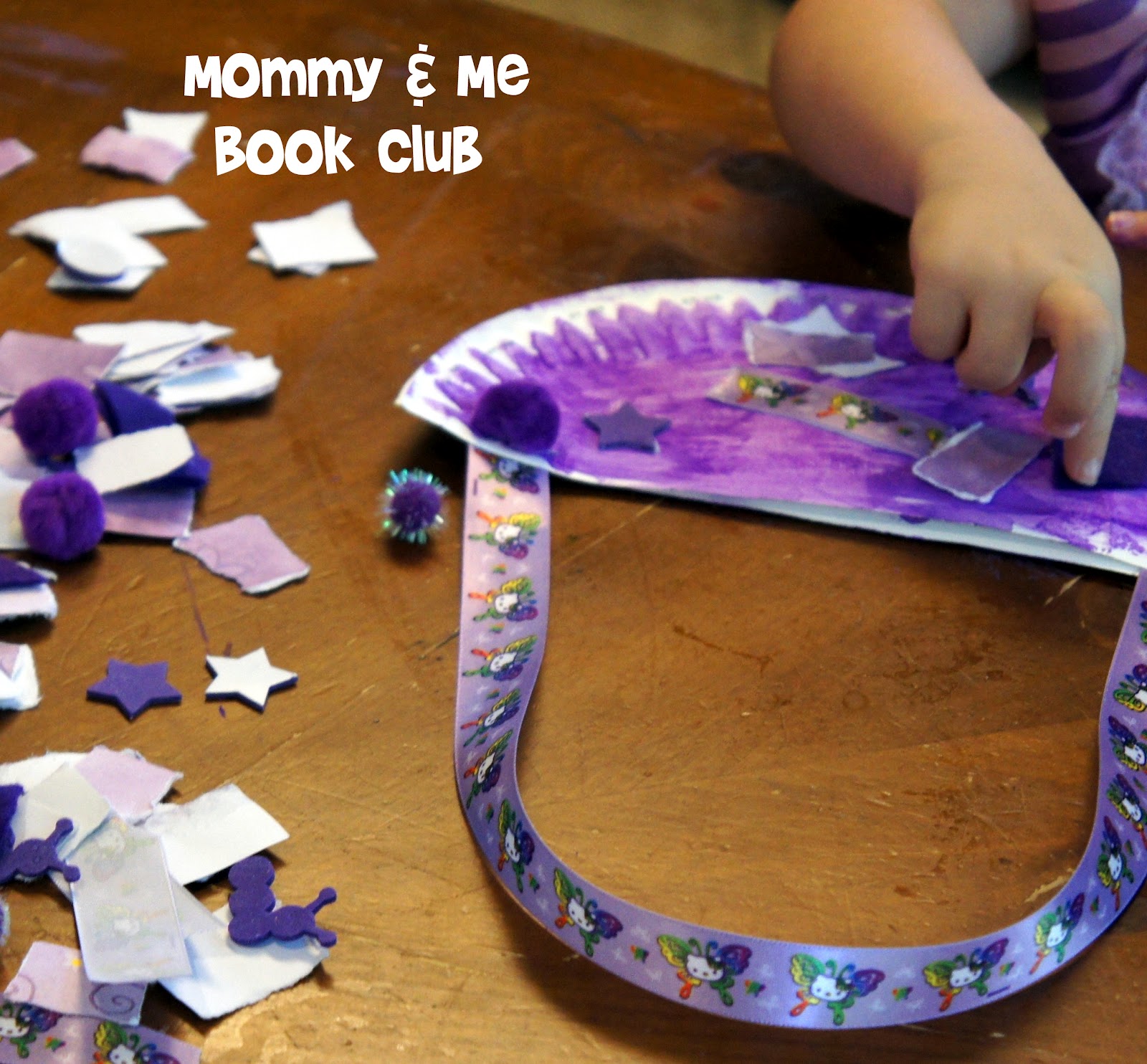 We glued on collage materials to decorate the outside of the purse.